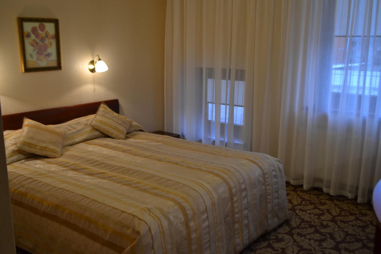 Gilija Hotel Šilutė Екстериор снимка