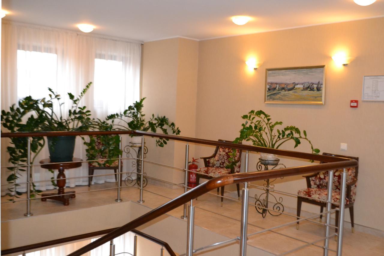 Gilija Hotel Šilutė Екстериор снимка